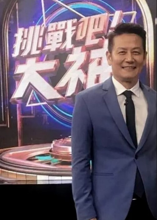小宝寻花极品黑裙高颜值甜美长腿妹 - 7M视频